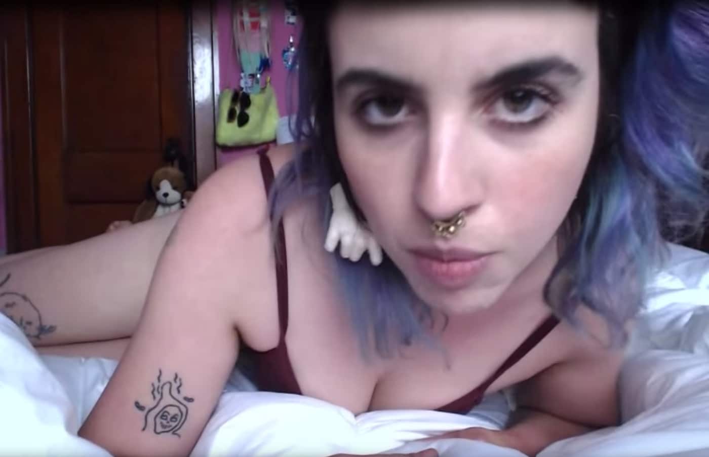 Molly Soda’s "wrong wrong wrong"