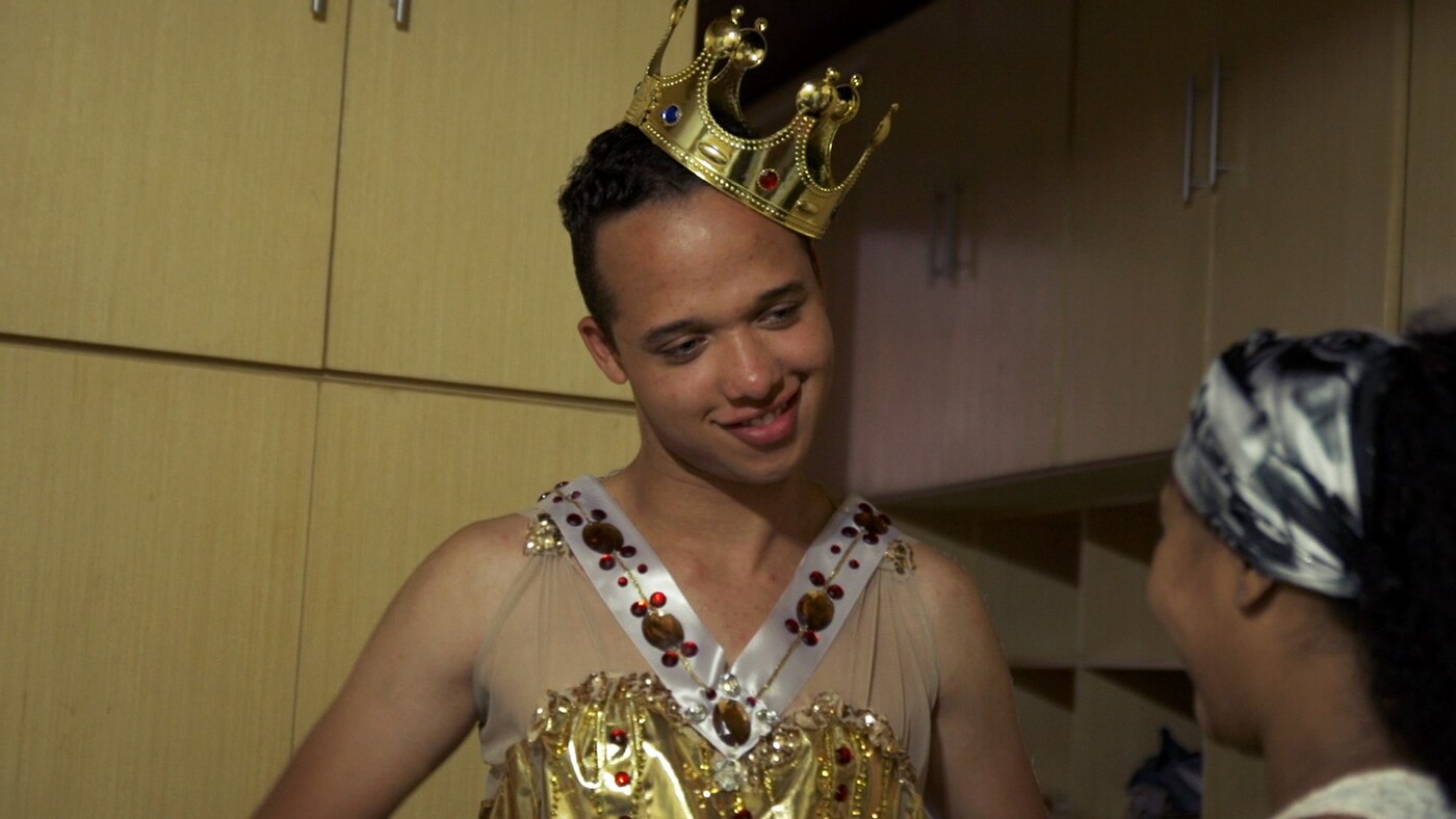 WFB-Charlles_Costume (1)