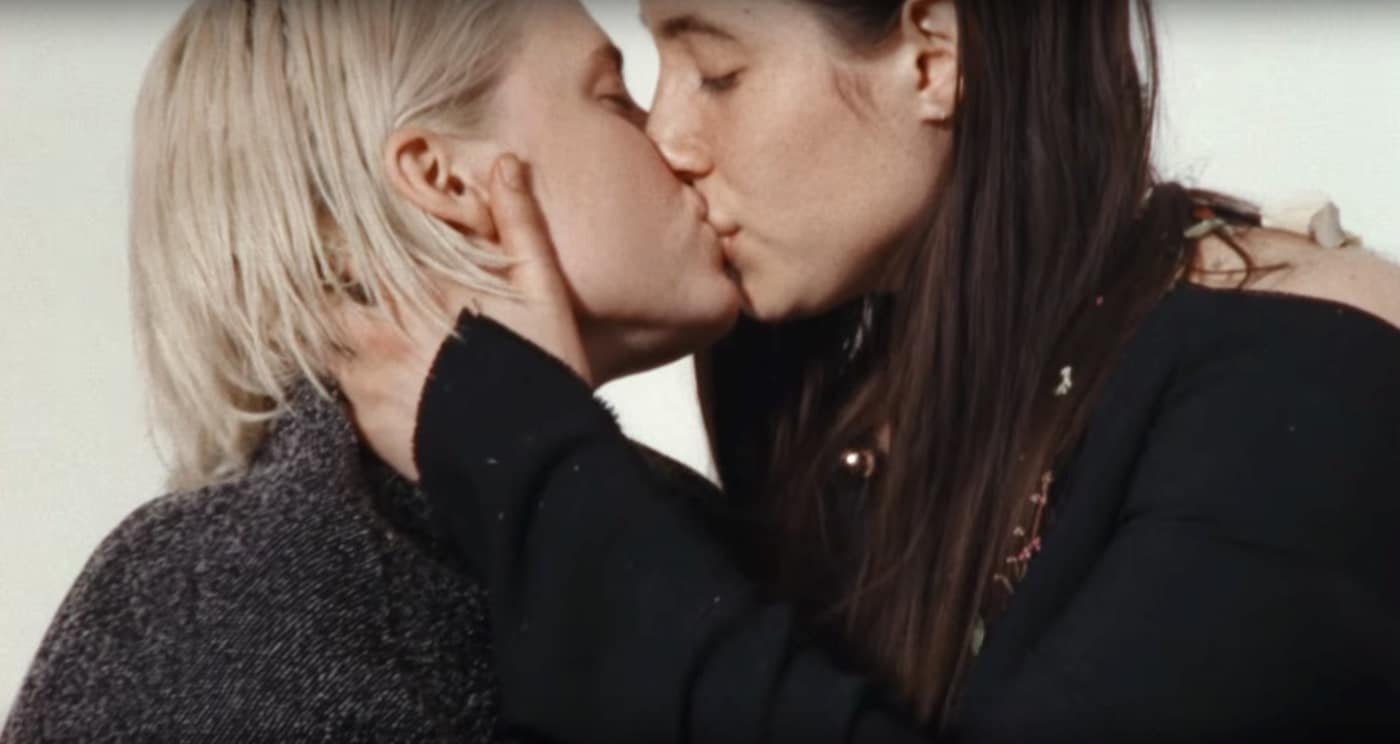 Still from PS I Love You (Ithigi Lithigove Yithigou)