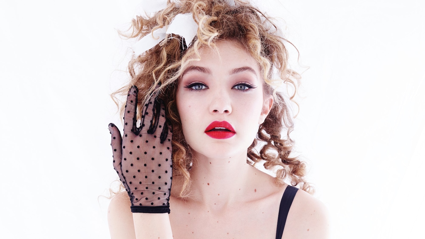 Gigi Hadid – Autumn/Winter 2016
