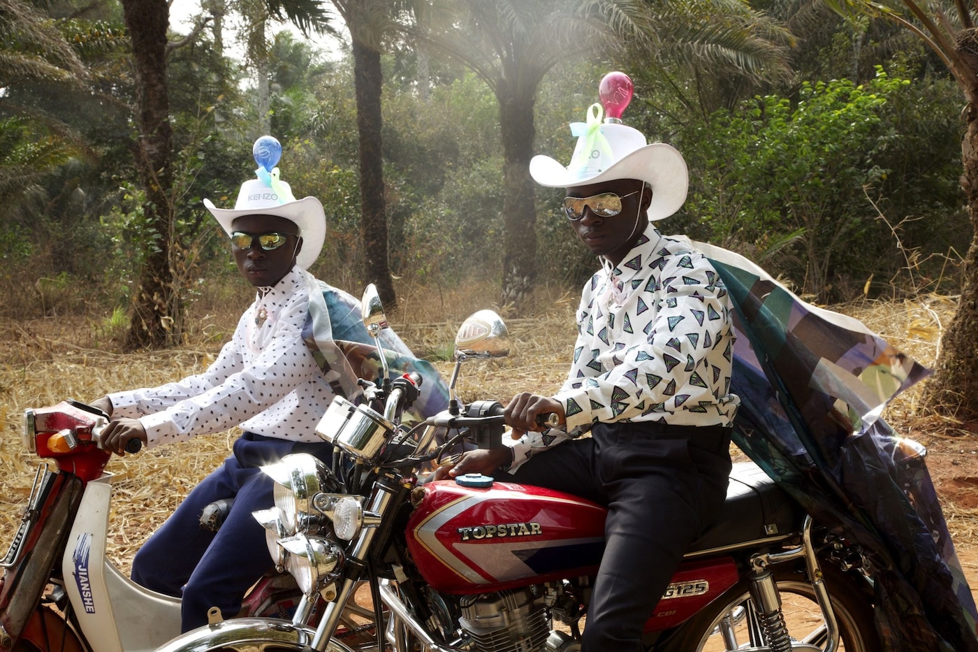 KENZO ‘GIDI GIDI BỤ UGWU EZE’ Ruth Ossai Akinola Davies