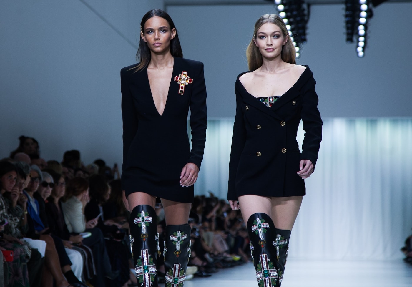 versace ss18 fashion milan mfw 