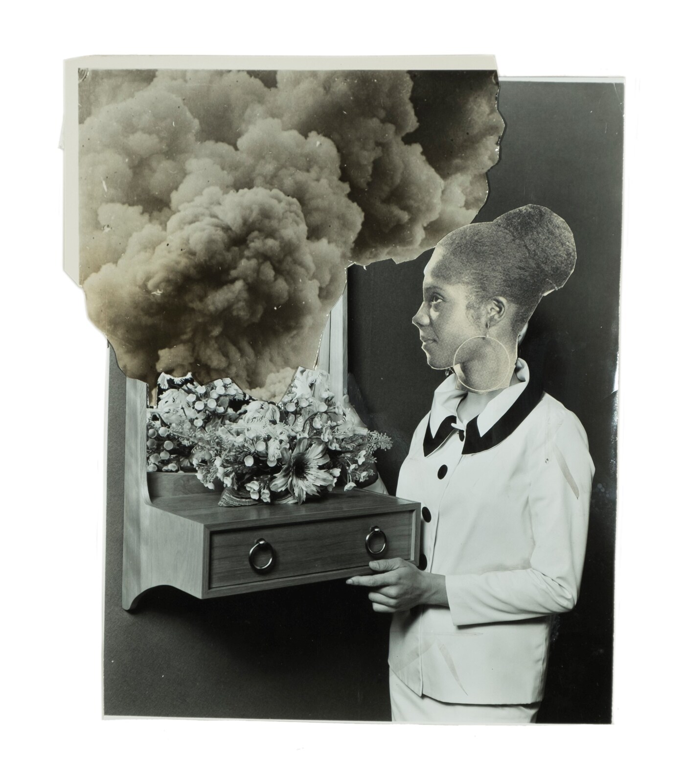 Lorna Simpson: Unanswerable