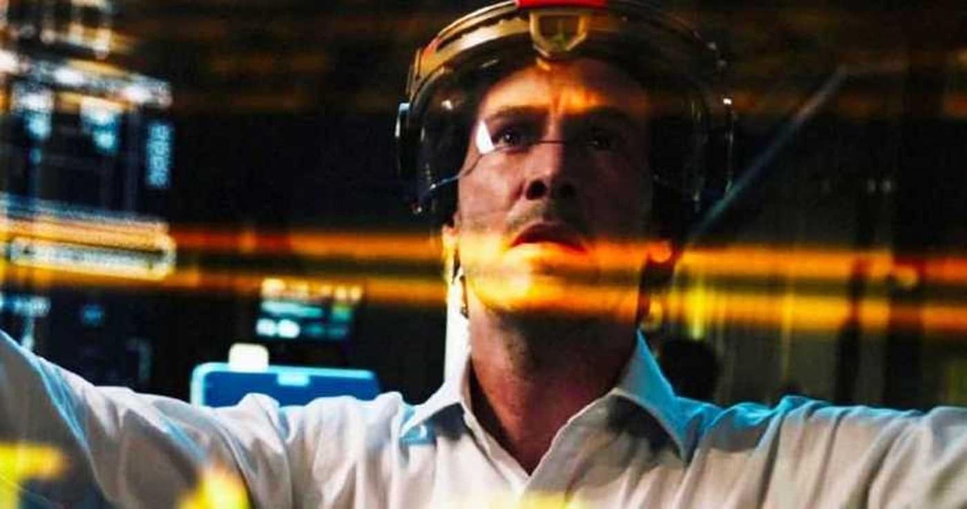 Keanu Reeves in Replicas