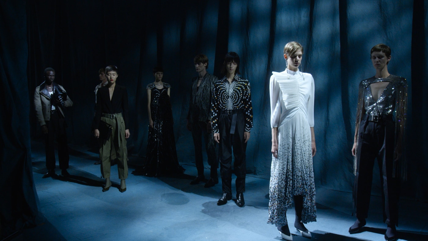 GIVENCHY_SS19_Stills_19