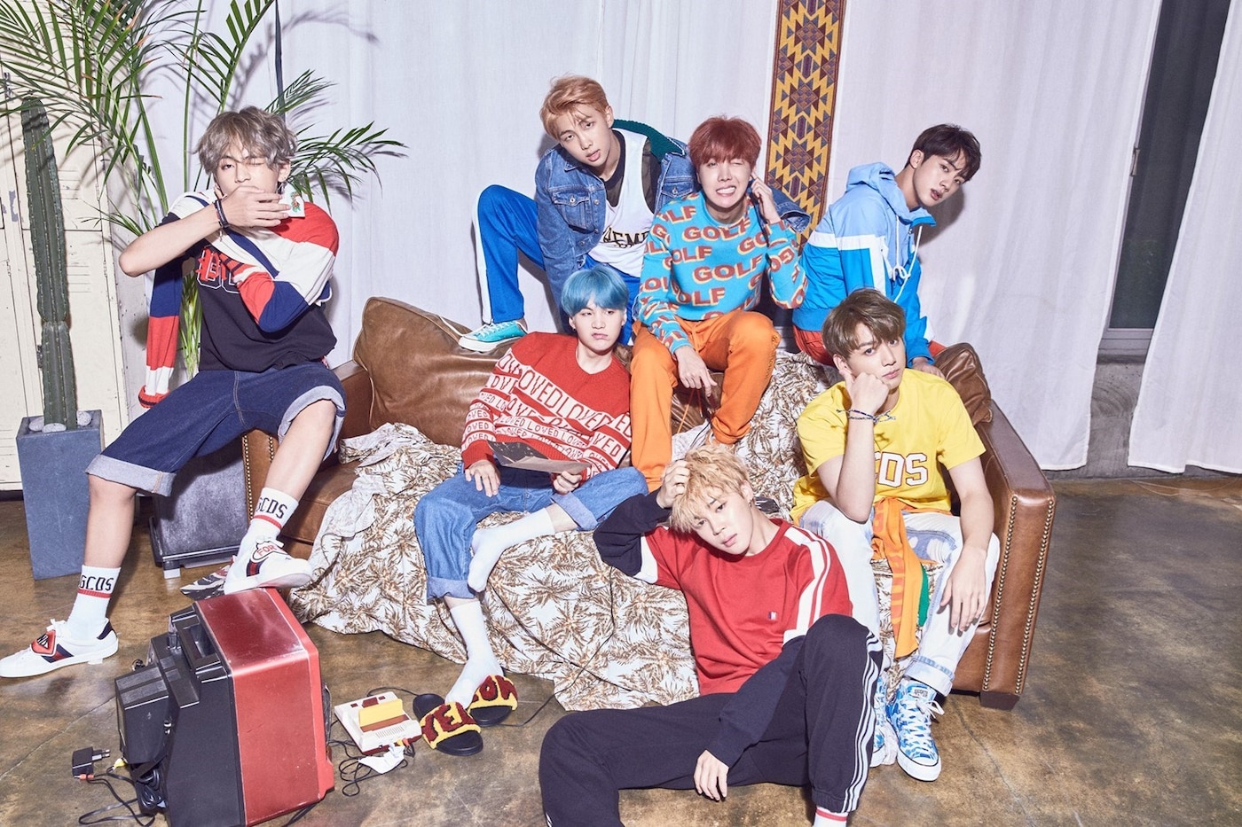 BTS K-pop band fashion