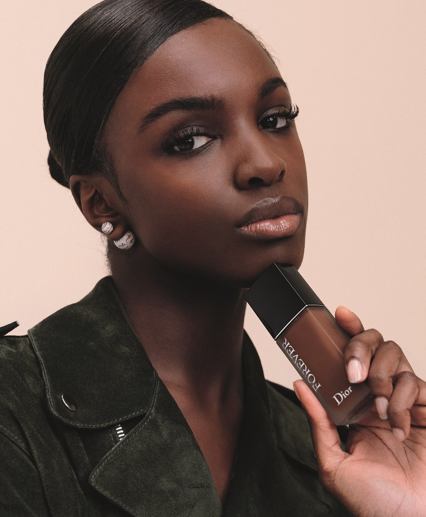 dior forever foundation jorja smith leomie anderson 