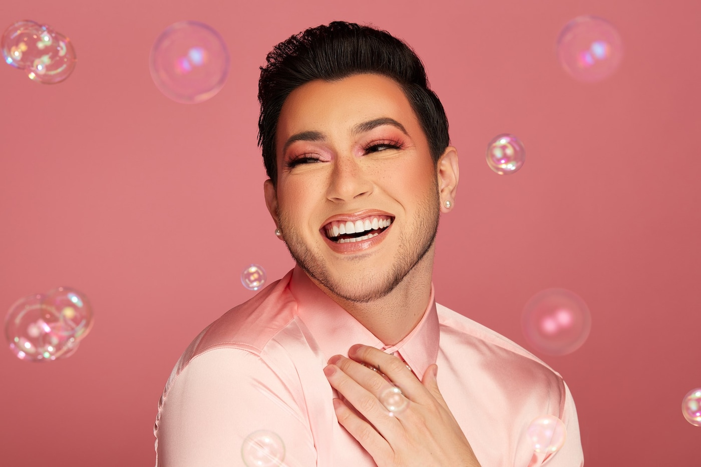 Manny MUA Gutierrez lunar beauty prism blush launch 