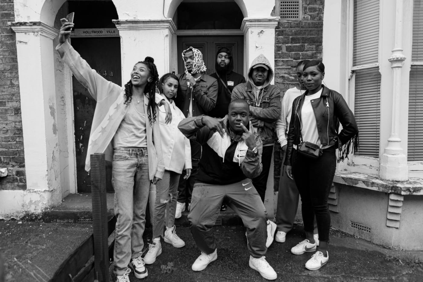 Jorja Smith - By Any Means video