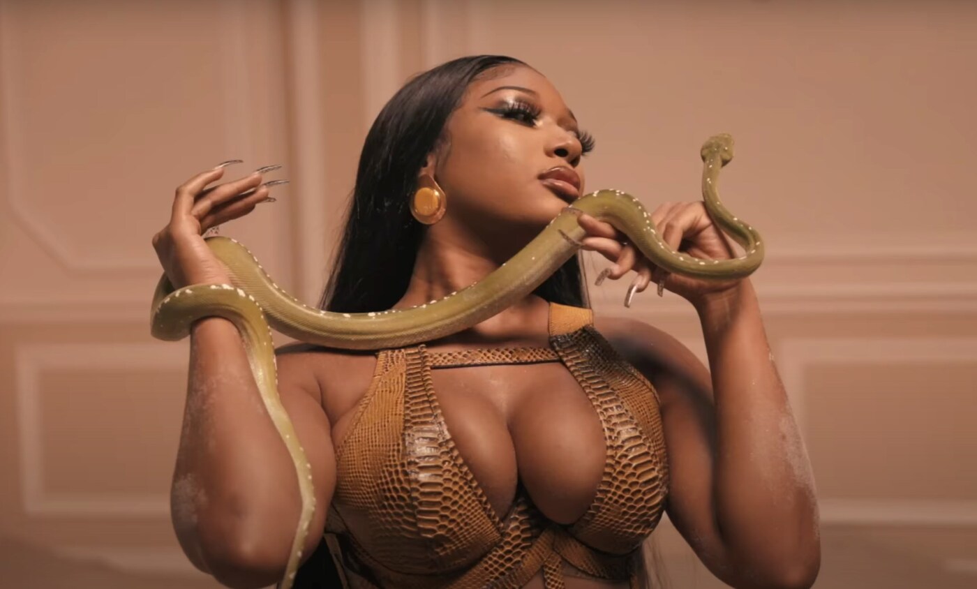 Behind the scenes of Cardi B’s ‘WAP’ video