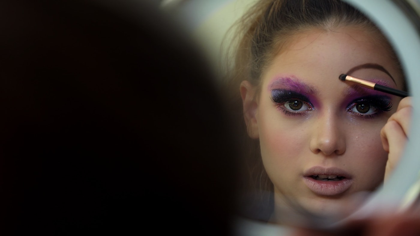 Heart Eyes and a World, Rosie Morris