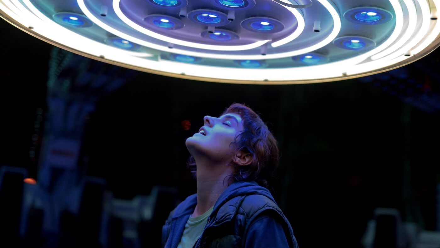 Jumbo by Zoé Wittock