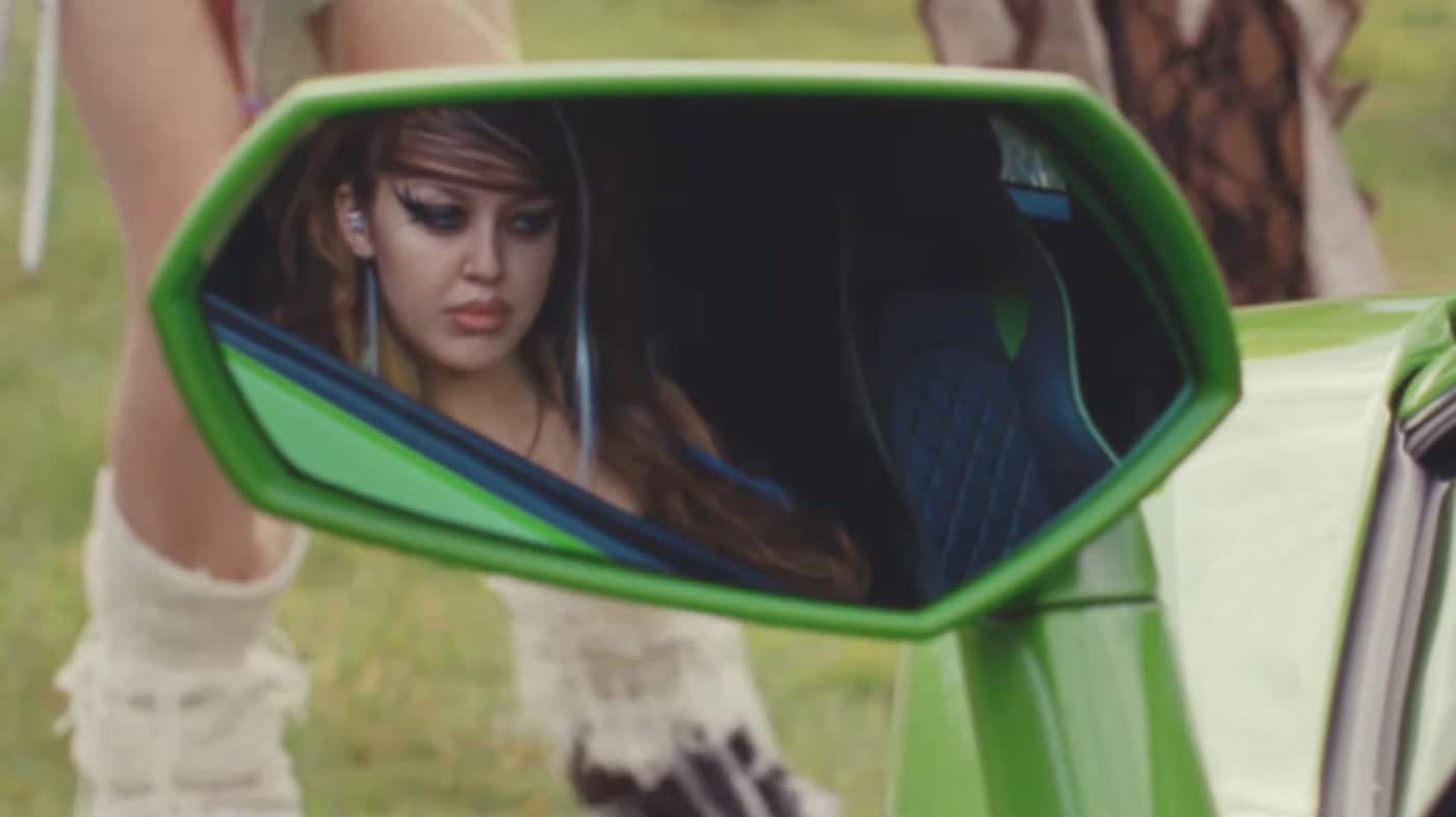 Koreless "White Picket Fence"