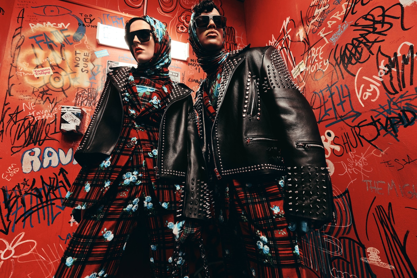 FA22_WOH_RQ_DUO_PUNK_088_ALT_R4_300_39L