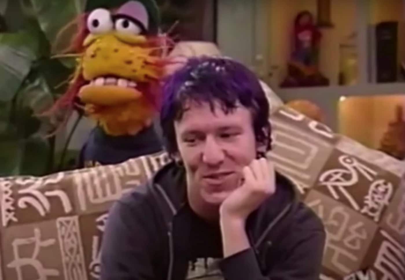 Elliot Smith on Breakfast Time (1995)