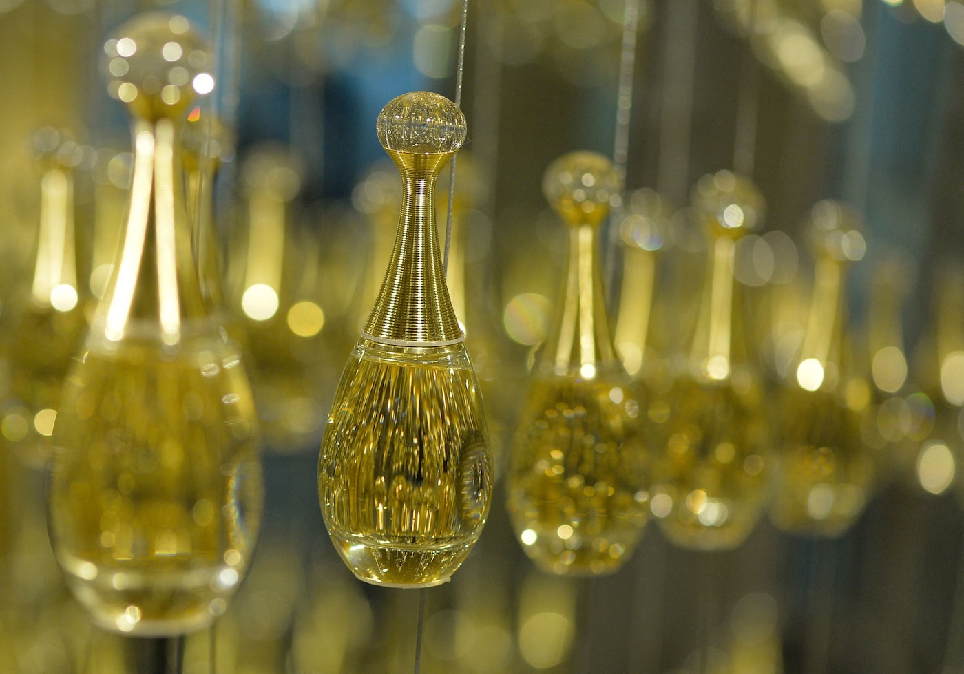 Perfume dupes copycat fragrances 