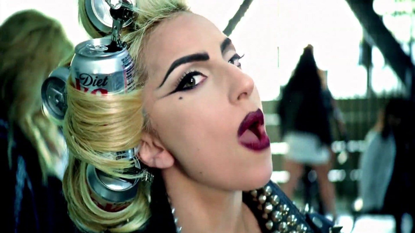 Lady Gaga: Kitty Saint | The Fashion Cult