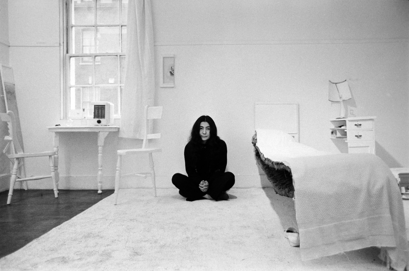 アート・デザイン・音楽 Yoko Ono Conceptual Photography Yoko Ono show at Guggenheim shines light on pioneering