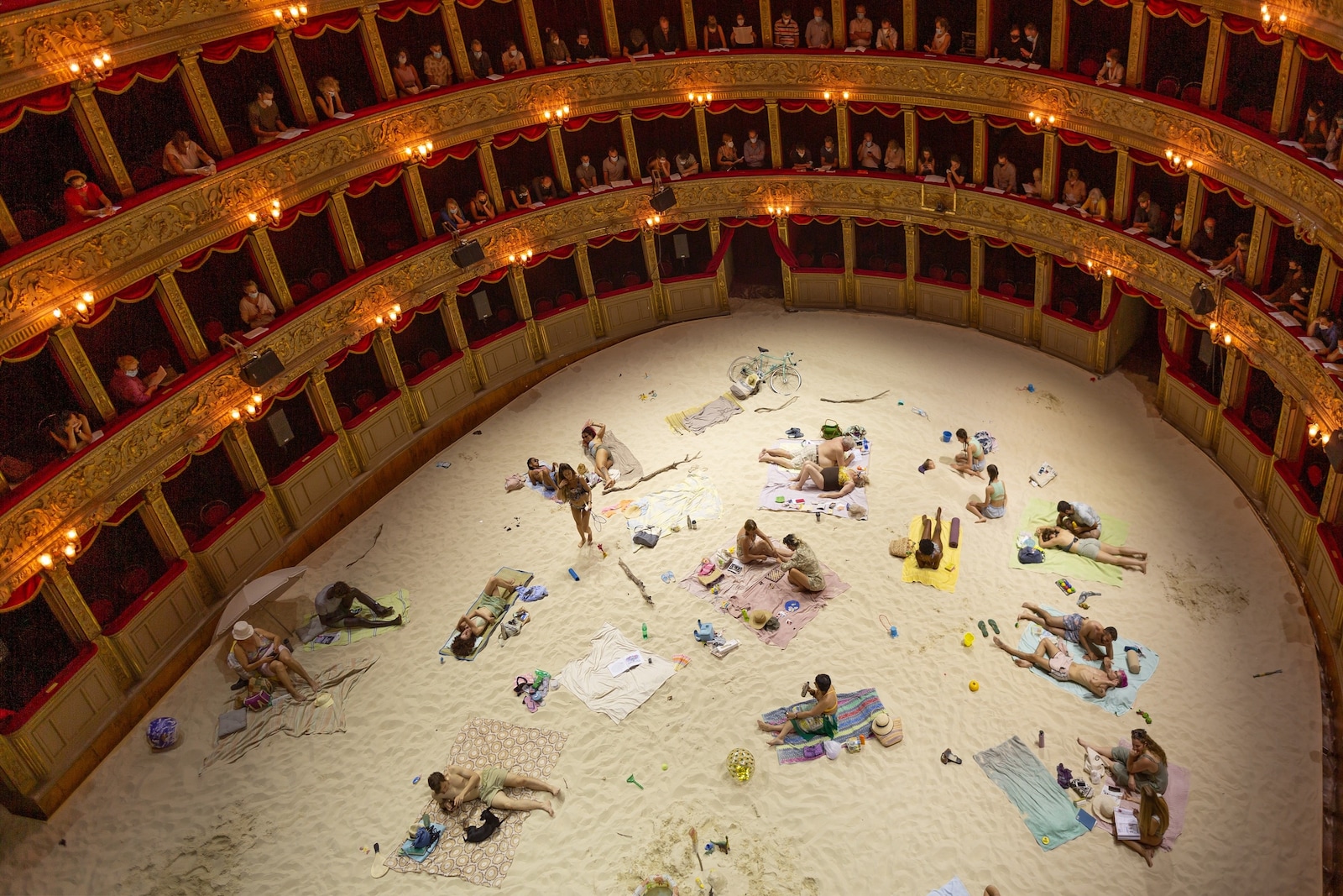 Sun & Sea, opera-performance by Rugilė Barzdžiuk