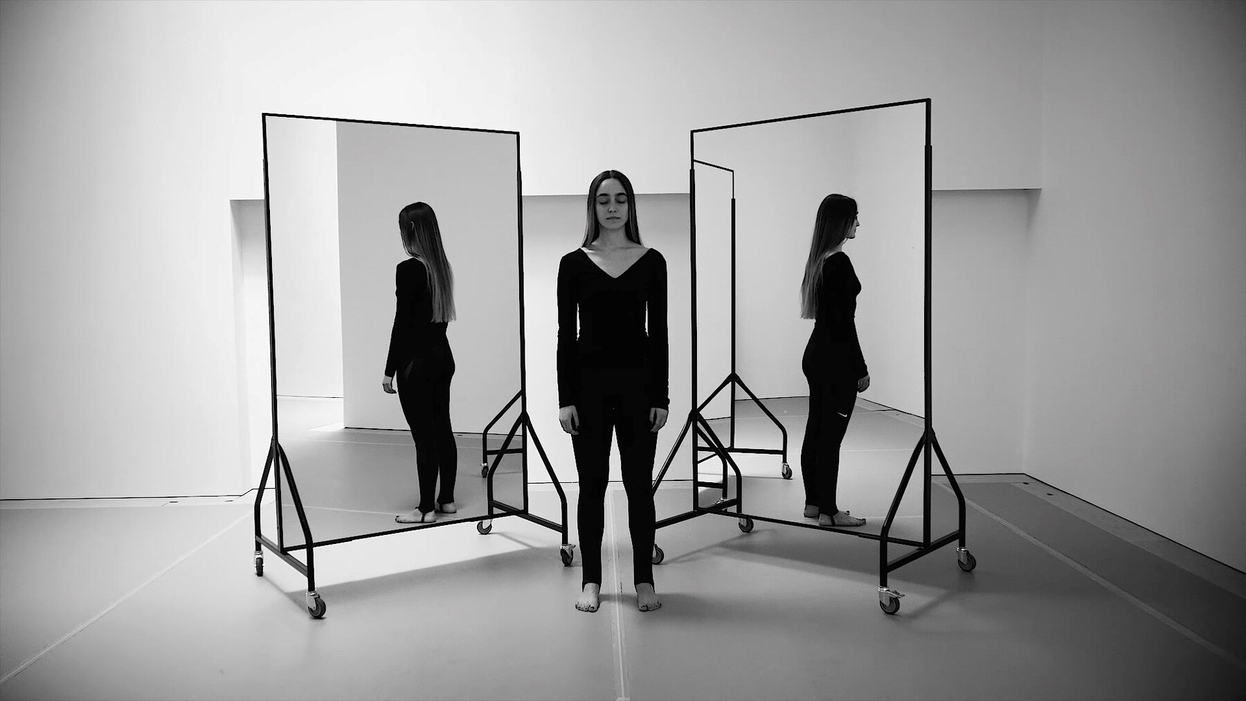 A lesson in therapeutic dance movement | Dazed