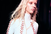 Alexander McQueen AW17 womenswear paris dazed 7