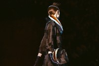 Marc Jacobs AW15 Dazed Womenswear runway, tartan 24