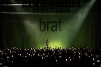 London-hm-event-Charli-xcx-02