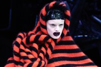 Beauty at Alexander McQueen AW09 7