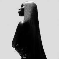 Nadiah Rafael Pavarotti Draw The Line