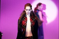 Alexander McQueen, Highland Rape AW95 16