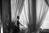 Nancy James in a 1955 Charles James Swan gown 4