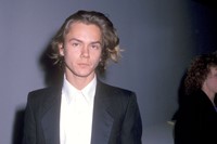 River Phoenix fashion style outfits grunge 90s 7