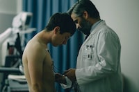 Barry Keoghan + Colin Farrell - The Killing of a Sacred Deer 6