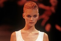 Kate Moss catwalk moments 8