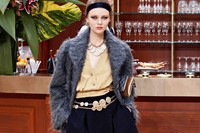 Chanel AW15 Dazed runway womenswear Gold Belt Grey Cardigan 15
