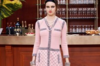 Chanel AW15 Dazed womenswear Lindsey Wixson Pink Pearls 4
