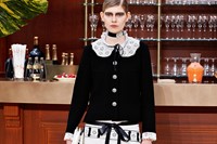 Chanel AW15 Dazed womenswear Lace Collar Bow Clutch 12