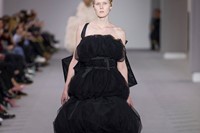 Balenciaga AW17 womenswear paris dazed 2