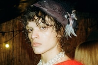 Inferno Beauty Looks 25