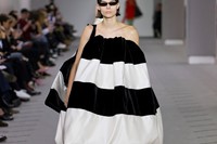 Balenciaga AW17 womenswear paris dazed 1