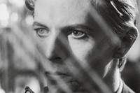 David Bowie - The Man Who Fell To Earth 2