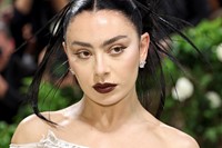 The best beauty looks of 2024 16