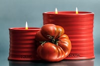 Loewe tomato leaves candle