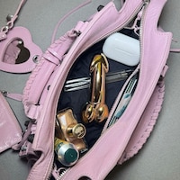 Isamaya Beauty Chalice Story 3 (1)