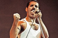 Freddie Mercury live aid bigger daily mail 4