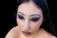 Selena Ruiz make-up artist 10