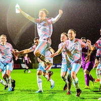 TRUK United Trans Mens