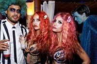 TUNAWEEN Metropolis Halloween Fashion 15