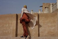 Tilda Swinton in Dubai by Amanda Harlech (9) 11