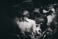 David Goldblatt, Going home, Marabastad-Waterval bus, 9:00pm 3